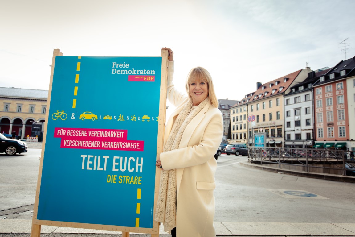 Patricia Riekel mit Wahlplakat der FDP im sonnigen MÃ�ï¿½Ã¯Â¿Â½Ã�Â¯Ã�Â¿Ã�Â½Ã�ï¿½Ã�Â¯Ã�ï¿½Ã�Â¿Ã�ï¿½Ã�Â½Ã�ï¿½Ã¯Â¿Â½Ã�ï¿½Ã�Â¯Ã�ï¿½Ã¯Â¿Â½Ã�ï¿½Ã�Â¿Ã�ï¿½Ã¯Â¿Â½Ã�ï¿½Ã�Â½Ã�ï¿½Ã¯Â¿Â½Ã�Â¯Ã�Â¿Ã�Â½Ã�ï¿½Ã¯Â¿Â½Ã�ï¿½Ã�Â¯Ã�ï¿½Ã¯Â¿Â½Ã�Â¯Ã�Â¿Ã�Â½Ã�ï¿½Ã¯Â¿Â½Ã�ï¿½Ã�Â¿Ã�ï¿½Ã¯Â¿Â½Ã�Â¯Ã�Â¿Ã�Â½Ã�ï¿½Ã¯Â¿Â½Ã�ï¿½Ã�Â½Ã�ï¿½Ã¯Â¿Â½Ã�Â¯Ã�Â¿Ã�Â½Ã�ï¿½Ã�Â¯Ã�ï¿½Ã�Â¿Ã�ï¿½Ã�Â½Ã�ï¿½Ã¯Â¿Â½Ã�Â¯Ã�Â¿Ã�Â½Ã�ï¿½Ã¯Â¿Â½Ã�ï¿½Ã�Â¯Ã�ï¿½Ã¯Â¿Â½Ã�Â¯Ã�Â¿Ã�Â½Ã�ï¿½Ã�Â¯Ã�ï¿½Ã�Â¿Ã�ï¿½Ã�Â½Ã�ï¿½Ã¯Â¿Â½Ã�Â¯Ã�Â¿Ã�Â½Ã�ï¿½Ã¯Â¿Â½Ã�ï¿½Ã�Â¿Ã�ï¿½Ã¯Â¿Â½Ã�Â¯Ã�Â¿Ã�Â½Ã�ï¿½Ã�Â¯Ã�ï¿½Ã�Â¿Ã�ï¿½Ã�Â½Ã�ï¿½Ã¯Â¿Â½Ã�Â¯Ã�Â¿Ã�Â½Ã�ï¿½Ã¯Â¿Â½Ã�ï¿½Ã�Â½Ã�ï¿½Ã¯Â¿Â½Ã�Â¯Ã�Â¿Ã�Â½Ã�ï¿½Ã�Â¯Ã�ï¿½Ã�Â¿Ã�ï¿½Ã�Â½Ã�ï¿½Ã¯Â¿Â½Ã�ï¿½Ã�Â¯Ã�ï¿½Ã¯Â¿Â½Ã�ï¿½Ã�Â¿Ã�ï¿½Ã¯Â¿Â½Ã�ï¿½Ã�Â½Ã�ï¿½Ã¯Â¿Â½Ã�Â¯Ã�Â¿Ã�Â½Ã�ï¿½Ã�Â¯Ã�ï¿½Ã�Â¿Ã�ï¿½Ã�Â½Ã�ï¿½Ã¯Â¿Â½Ã�Â¯Ã�Â¿Ã�Â½Ã�ï¿½Ã¯Â¿Â½Ã�ï¿½Ã�Â¯Ã�ï¿½Ã¯Â¿Â½Ã�Â¯Ã�Â¿Ã�Â½Ã�ï¿½Ã�Â¯Ã�ï¿½Ã�Â¿Ã�ï¿½Ã�Â½Ã�ï¿½Ã¯Â¿Â½Ã�ï¿½Ã�Â¯Ã�ï¿½Ã¯Â¿Â½Ã�ï¿½Ã�Â¿Ã�ï¿½Ã¯Â¿Â½Ã�ï¿½Ã�Â½Ã�ï¿½Ã¯Â¿Â½Ã�Â¯Ã�Â¿Ã�Â½Ã�ï¿½Ã�Â¯Ã�ï¿½Ã�Â¿Ã�ï¿½Ã�Â½Ã�ï¿½Ã¯Â¿Â½Ã�Â¯Ã�Â¿Ã�Â½Ã�ï¿½Ã¯Â¿Â½Ã�ï¿½Ã�Â¿Ã�ï¿½Ã¯Â¿Â½Ã�Â¯Ã�Â¿Ã�Â½Ã�ï¿½Ã�Â¯Ã�ï¿½Ã�Â¿Ã�ï¿½Ã�Â½Ã�ï¿½Ã¯Â¿Â½Ã�ï¿½Ã�Â¯Ã�ï¿½Ã¯Â¿Â½Ã�ï¿½Ã�Â¿Ã�ï¿½Ã¯Â¿Â½Ã�ï¿½Ã�Â½Ã�ï¿½Ã¯Â¿Â½Ã�Â¯Ã�Â¿Ã�Â½Ã�ï¿½Ã�Â¯Ã�ï¿½Ã�Â¿Ã�ï¿½Ã�Â½Ã�ï¿½Ã¯Â¿Â½Ã�Â¯Ã�Â¿Ã�Â½Ã�ï¿½Ã¯Â¿Â½Ã�ï¿½Ã�Â½Ã�ï¿½Ã¯Â¿Â½Ã�Â¯Ã�Â¿Ã�Â½Ã�ï¿½Ã�Â¯Ã�ï¿½Ã�Â¿Ã�ï¿½Ã�Â½Ã�ï¿½Ã¯Â¿Â½Ã�ï¿½Ã�Â¯Ã�ï¿½Ã¯Â¿Â½Ã�ï¿½Ã�Â¿Ã�ï¿½Ã¯Â¿Â½Ã�ï¿½Ã�Â½Ã�ï¿½Ã¯Â¿Â½Ã�Â¯Ã�Â¿Ã�Â½Ã�ï¿½Ã¯Â¿Â½Ã�ï¿½Ã�Â¯Ã�ï¿½Ã¯Â¿Â½Ã�Â¯Ã�Â¿Ã�Â½Ã�ï¿½Ã¯Â¿Â½Ã�ï¿½Ã�Â¿Ã�ï¿½Ã¯Â¿Â½Ã�Â¯Ã�Â¿Ã�Â½Ã�ï¿½Ã¯Â¿Â½Ã�ï¿½Ã�Â½Ã�ï¿½Ã¯Â¿Â½Ã�Â¯Ã�Â¿Ã�Â½Ã�ï¿½Ã�Â¯Ã�ï¿½Ã�Â¿Ã�ï¿½Ã�Â½Ã�ï¿½Ã¯Â¿Â½Ã�ï¿½Ã�Â¯Ã�ï¿½Ã¯Â¿Â½Ã�ï¿½Ã�Â¿Ã�ï¿½Ã¯Â¿Â½Ã�ï¿½Ã�Â½Ã�ï¿½Ã¯Â¿Â½Ã�Â¯Ã�Â¿Ã�Â½Ã�ï¿½Ã�Â¯Ã�ï¿½Ã�Â¿Ã�ï¿½Ã�Â½Ã�ï¿½Ã¯Â¿Â½Ã�Â¯Ã�Â¿Ã�Â½Ã�ï¿½Ã¯Â¿Â½Ã�ï¿½Ã�Â¯Ã�ï¿½Ã¯Â¿Â½Ã�Â¯Ã�Â¿Ã�Â½Ã�ï¿½Ã�Â¯Ã�ï¿½Ã�Â¿Ã�ï¿½Ã�Â½Ã�ï¿½Ã¯Â¿Â½Ã�ï¿½Ã�Â¯Ã�ï¿½Ã¯Â¿Â½Ã�ï¿½Ã�Â¿Ã�ï¿½Ã¯Â¿Â½Ã�ï¿½Ã�Â½Ã�ï¿½Ã¯Â¿Â½Ã�Â¯Ã�Â¿Ã�Â½Ã�ï¿½Ã¯Â¿Â½Ã�ï¿½Ã�Â¯Ã�ï¿½Ã¯Â¿Â½Ã�Â¯Ã�Â¿Ã�Â½Ã�ï¿½Ã¯Â¿Â½Ã�ï¿½Ã�Â¿Ã�ï¿½Ã¯Â¿Â½Ã�Â¯Ã�Â¿Ã�Â½Ã�ï¿½Ã¯Â¿Â½Ã�ï¿½Ã�Â½Ã�ï¿½Ã¯Â¿Â½Ã�Â¯Ã�Â¿Ã�Â½Ã�ï¿½Ã�Â¯Ã�ï¿½Ã�Â¿Ã�ï¿½Ã�Â½Ã�ï¿½Ã¯Â¿Â½Ã�ï¿½Ã�Â¯Ã�ï¿½Ã¯Â¿Â½Ã�ï¿½Ã�Â¿Ã�ï¿½Ã¯Â¿Â½Ã�ï¿½Ã�Â½Ã�ï¿½Ã¯Â¿Â½Ã�Â¯Ã�Â¿Ã�Â½Ã�ï¿½Ã�Â¯Ã�ï¿½Ã�Â¿Ã�ï¿½Ã�Â½Ã�ï¿½Ã¯Â¿Â½Ã�Â¯Ã�Â¿Ã�Â½Ã�ï¿½Ã¯Â¿Â½Ã�ï¿½Ã�Â¿Ã�ï¿½Ã¯Â¿Â½Ã�Â¯Ã�Â¿Ã�Â½Ã�ï¿½Ã�Â¯Ã�ï¿½Ã�Â¿Ã�ï¿½Ã�Â½Ã�ï¿½Ã¯Â¿Â½Ã�ï¿½Ã�Â¯Ã�ï¿½Ã¯Â¿Â½Ã�ï¿½Ã�Â¿Ã�ï¿½Ã¯Â¿Â½Ã�ï¿½Ã�Â½Ã�ï¿½Ã¯Â¿Â½Ã�Â¯Ã�Â¿Ã�Â½Ã�ï¿½Ã¯Â¿Â½Ã�ï¿½Ã�Â¯Ã�ï¿½Ã¯Â¿Â½Ã�Â¯Ã�Â¿Ã�Â½Ã�ï¿½Ã¯Â¿Â½Ã�ï¿½Ã�Â¿Ã�ï¿½Ã¯Â¿Â½Ã�Â¯Ã�Â¿Ã�Â½Ã�ï¿½Ã¯Â¿Â½Ã�ï¿½Ã�Â½Ã�ï¿½Ã¯Â¿Â½Ã�Â¯Ã�Â¿Ã�Â½Ã�ï¿½Ã�Â¯Ã�ï¿½Ã�Â¿Ã�ï¿½Ã�Â½Ã�ï¿½Ã¯Â¿Â½Ã�ï¿½Ã�Â¯Ã�ï¿½Ã¯Â¿Â½Ã�ï¿½Ã�Â¿Ã�ï¿½Ã¯Â¿Â½Ã�ï¿½Ã�Â½Ã�ï¿½Ã¯Â¿Â½Ã�Â¯Ã�Â¿Ã�Â½Ã�ï¿½Ã�Â¯Ã�ï¿½Ã�Â¿Ã�ï¿½Ã�Â½Ã�ï¿½Ã¯Â¿Â½Ã�Â¯Ã�Â¿Ã�Â½Ã�ï¿½Ã¯Â¿Â½Ã�ï¿½Ã�Â½Ã�ï¿½Ã¯Â¿Â½Ã�Â¯Ã�Â¿Ã�Â½Ã�ï¿½Ã�Â¯Ã�ï¿½Ã�Â¿Ã�ï¿½Ã�Â½Ã�ï¿½Ã¯Â¿Â½Ã�ï¿½Ã�Â¯Ã�ï¿½Ã¯Â¿Â½Ã�ï¿½Ã�Â¿Ã�ï¿½Ã¯Â¿Â½Ã�ï¿½Ã�Â½Ã�ï¿½Ã¯Â¿Â½Ã�Â¯Ã�Â¿Ã�Â½Ã�ï¿½Ã¯Â¿Â½Ã�ï¿½Ã�Â¯Ã�ï¿½Ã¯Â¿Â½Ã�Â¯Ã�Â¿Ã�Â½Ã�ï¿½Ã¯Â¿Â½Ã�ï¿½Ã�Â¿Ã�ï¿½Ã¯Â¿Â½Ã�Â¯Ã�Â¿Ã�Â½Ã�ï¿½Ã¯Â¿Â½Ã�ï¿½Ã�Â½Ã�ï¿½Ã¯Â¿Â½Ã�Â¯Ã�Â¿Ã�Â½Ã�ï¿½Ã�Â¯Ã�ï¿½Ã�Â¿Ã�ï¿½Ã�Â½Ã�ï¿½Ã¯Â¿Â½Ã�Â¯Ã�Â¿Ã�Â½Ã�ï¿½Ã¯Â¿Â½Ã�ï¿½Ã�Â¯Ã�ï¿½Ã¯Â¿Â½Ã�Â¯Ã�Â¿Ã�Â½Ã�ï¿½Ã�Â¯Ã�ï¿½Ã�Â¿Ã�ï¿½Ã�Â½Ã�ï¿½Ã¯Â¿Â½Ã�Â¯Ã�Â¿Ã�Â½Ã�ï¿½Ã¯Â¿Â½Ã�ï¿½Ã�Â¿Ã�ï¿½Ã¯Â¿Â½Ã�Â¯Ã�Â¿Ã�Â½Ã�ï¿½Ã�Â¯Ã�ï¿½Ã�Â¿Ã�ï¿½Ã�Â½Ã�ï¿½Ã¯Â¿Â½Ã�Â¯Ã�Â¿Ã�Â½Ã�ï¿½Ã¯Â¿Â½Ã�ï¿½Ã�Â½Ã�ï¿½Ã¯Â¿Â½Ã�Â¯Ã�Â¿Ã�Â½Ã�ï¿½Ã�Â¯Ã�ï¿½Ã�Â¿Ã�ï¿½Ã�Â½Ã�ï¿½Ã¯Â¿Â½Ã�ï¿½Ã�Â¯Ã�ï¿½Ã¯Â¿Â½Ã�ï¿½Ã�Â¿Ã�ï¿½Ã¯Â¿Â½Ã�ï¿½Ã�Â½Ã�ï¿½Ã¯Â¿Â½Ã�Â¯Ã�Â¿Ã�Â½Ã�ï¿½Ã¯Â¿Â½Ã�ï¿½Ã�Â¯Ã�ï¿½Ã¯Â¿Â½Ã�Â¯Ã�Â¿Ã�Â½Ã�ï¿½Ã¯Â¿Â½Ã�ï¿½Ã�Â¿Ã�ï¿½Ã¯Â¿Â½Ã�Â¯Ã�Â¿Ã�Â½Ã�ï¿½Ã¯Â¿Â½Ã�ï¿½Ã�Â½Ã�ï¿½Ã¯Â¿Â½Ã�Â¯Ã�Â¿Ã�Â½Ã�ï¿½Ã�Â¯Ã�ï¿½Ã�Â¿Ã�ï¿½Ã�Â½Ã�ï¿½Ã¯Â¿Â½Ã�ï¿½Ã�Â¯Ã�ï¿½Ã¯Â¿Â½Ã�ï¿½Ã�Â¿Ã�ï¿½Ã¯Â¿Â½Ã�ï¿½Ã�Â½Ã�ï¿½Ã¯Â¿Â½Ã�Â¯Ã�Â¿Ã�Â½Ã�ï¿½Ã�Â¯Ã�ï¿½Ã�Â¿Ã�ï¿½Ã�Â½Ã�ï¿½Ã¯Â¿Â½Ã�Â¯Ã�Â¿Ã�Â½Ã�ï¿½Ã¯Â¿Â½Ã�ï¿½Ã�Â¯Ã�ï¿½Ã¯Â¿Â½Ã�Â¯Ã�Â¿Ã�Â½Ã�ï¿½Ã�Â¯Ã�ï¿½Ã�Â¿Ã�ï¿½Ã�Â½Ã�ï¿½Ã¯Â¿Â½Ã�ï¿½Ã�Â¯Ã�ï¿½Ã¯Â¿Â½Ã�ï¿½Ã�Â¿Ã�ï¿½Ã¯Â¿Â½Ã�ï¿½Ã�Â½Ã�ï¿½Ã¯Â¿Â½Ã�Â¯Ã�Â¿Ã�Â½Ã�ï¿½Ã¯Â¿Â½Ã�ï¿½Ã�Â¯Ã�ï¿½Ã¯Â¿Â½Ã�Â¯Ã�Â¿Ã�Â½Ã�ï¿½Ã¯Â¿Â½Ã�ï¿½Ã�Â¿Ã�ï¿½Ã¯Â¿Â½Ã�Â¯Ã�Â¿Ã�Â½Ã�ï¿½Ã¯Â¿Â½Ã�ï¿½Ã�Â½Ã�ï¿½Ã¯Â¿Â½Ã�Â¯Ã�Â¿Ã�Â½Ã�ï¿½Ã�Â¯Ã�ï¿½Ã�Â¿Ã�ï¿½Ã�Â½Ã�ï¿½Ã¯Â¿Â½Ã�Â¯Ã�Â¿Ã�Â½Ã�ï¿½Ã¯Â¿Â½Ã�ï¿½Ã�Â¯Ã�ï¿½Ã¯Â¿Â½Ã�Â¯Ã�Â¿Ã�Â½Ã�ï¿½Ã�Â¯Ã�ï¿½Ã�Â¿Ã�ï¿½Ã�Â½Ã�ï¿½Ã¯Â¿Â½Ã�Â¯Ã�Â¿Ã�Â½Ã�ï¿½Ã¯Â¿Â½Ã�ï¿½Ã�Â¿Ã�ï¿½Ã¯Â¿Â½Ã�Â¯Ã�Â¿Ã�Â½Ã�ï¿½Ã�Â¯Ã�ï¿½Ã�Â¿Ã�ï¿½Ã�Â½Ã�ï¿½Ã¯Â¿Â½Ã�Â¯Ã�Â¿Ã�Â½Ã�ï¿½Ã¯Â¿Â½Ã�ï¿½Ã�Â½Ã�ï¿½Ã¯Â¿Â½Ã�Â¯Ã�Â¿Ã�Â½Ã�ï¿½Ã�Â¯Ã�ï¿½Ã�Â¿Ã�ï¿½Ã�Â½Ã�ï¿½Ã¯Â¿Â½Ã�ï¿½Ã�Â¯Ã�ï¿½Ã¯Â¿Â½Ã�ï¿½Ã�Â¿Ã�ï¿½Ã¯Â¿Â½Ã�ï¿½Ã�Â½Ã�ï¿½Ã¯Â¿Â½Ã�Â¯Ã�Â¿Ã�Â½Ã�ï¿½Ã¯Â¿Â½Ã�ï¿½Ã�Â¯Ã�ï¿½Ã¯Â¿Â½Ã�Â¯Ã�Â¿Ã�Â½Ã�ï¿½Ã¯Â¿Â½Ã�ï¿½Ã�Â¿Ã�ï¿½Ã¯Â¿Â½Ã�Â¯Ã�Â¿Ã�Â½Ã�ï¿½Ã¯Â¿Â½Ã�ï¿½Ã�Â½Ã�ï¿½Ã¯Â¿Â½Ã�Â¯Ã�Â¿Ã�Â½Ã�ï¿½Ã�Â¯Ã�ï¿½Ã�Â¿Ã�ï¿½Ã�Â½Ã�ï¿½Ã¯Â¿Â½Ã�ï¿½Ã�Â¯Ã�ï¿½Ã¯Â¿Â½Ã�ï¿½Ã�Â¿Ã�ï¿½Ã¯Â¿Â½Ã�ï¿½Ã�Â½Ã�ï¿½Ã¯Â¿Â½Ã�Â¯Ã�Â¿Ã�Â½Ã�ï¿½Ã�Â¯Ã�ï¿½Ã�Â¿Ã�ï¿½Ã�Â½Ã�ï¿½Ã¯Â¿Â½Ã�Â¯Ã�Â¿Ã�Â½Ã�ï¿½Ã¯Â¿Â½Ã�ï¿½Ã�Â¿Ã�ï¿½Ã¯Â¿Â½Ã�Â¯Ã�Â¿Ã�Â½Ã�ï¿½Ã�Â¯Ã�ï¿½Ã�Â¿Ã�ï¿½Ã�Â½Ã�ï¿½Ã¯Â¿Â½Ã�ï¿½Ã�Â¯Ã�ï¿½Ã¯Â¿Â½Ã�ï¿½Ã�Â¿Ã�ï¿½Ã¯Â¿Â½Ã�ï¿½Ã�Â½Ã�ï¿½Ã¯Â¿Â½Ã�Â¯Ã�Â¿Ã�Â½Ã�ï¿½Ã¯Â¿Â½Ã�ï¿½Ã�Â¯Ã�ï¿½Ã¯Â¿Â½Ã�Â¯Ã�Â¿Ã�Â½Ã�ï¿½Ã¯Â¿Â½Ã�ï¿½Ã�Â¿Ã�ï¿½Ã¯Â¿Â½Ã�Â¯Ã�Â¿Ã�Â½Ã�ï¿½Ã¯Â¿Â½Ã�ï¿½Ã�Â½Ã�ï¿½Ã¯Â¿Â½Ã�Â¯Ã�Â¿Ã�Â½Ã�ï¿½Ã�Â¯Ã�ï¿½Ã�Â¿Ã�ï¿½Ã�Â½Ã�ï¿½Ã¯Â¿Â½Ã�Â¯Ã�Â¿Ã�Â½Ã�ï¿½Ã¯Â¿Â½Ã�ï¿½Ã�Â¯Ã�ï¿½Ã¯Â¿Â½Ã�Â¯Ã�Â¿Ã�Â½Ã�ï¿½Ã�Â¯Ã�ï¿½Ã�Â¿Ã�ï¿½Ã�Â½Ã�ï¿½Ã¯Â¿Â½Ã�Â¯Ã�Â¿Ã�Â½Ã�ï¿½Ã¯Â¿Â½Ã�ï¿½Ã�Â¿Ã�ï¿½Ã¯Â¿Â½Ã�Â¯Ã�Â¿Ã�Â½Ã�ï¿½Ã�Â¯Ã�ï¿½Ã�Â¿Ã�ï¿½Ã�Â½Ã�ï¿½Ã¯Â¿Â½Ã�Â¯Ã�Â¿Ã�Â½Ã�ï¿½Ã¯Â¿Â½Ã�ï¿½Ã�Â½Ã�ï¿½Ã¯Â¿Â½Ã�Â¯Ã�Â¿Ã�Â½Ã�ï¿½Ã�Â¯Ã�ï¿½Ã�Â¿Ã�ï¿½Ã�Â½Ã�ï¿½Ã¯Â¿Â½Ã�ï¿½Ã�Â¯Ã�ï¿½Ã¯Â¿Â½Ã�ï¿½Ã�Â¿Ã�ï¿½Ã¯Â¿Â½Ã�ï¿½Ã�Â½Ã�ï¿½Ã¯Â¿Â½Ã�Â¯Ã�Â¿Ã�Â½Ã�ï¿½Ã¯Â¿Â½Ã�ï¿½Ã�Â¯Ã�ï¿½Ã¯Â¿Â½Ã�Â¯Ã�Â¿Ã�Â½Ã�ï¿½Ã¯Â¿Â½Ã�ï¿½Ã�Â¿Ã�ï¿½Ã¯Â¿Â½Ã�Â¯Ã�Â¿Ã�Â½Ã�ï¿½Ã¯Â¿Â½Ã�ï¿½Ã�Â½Ã�ï¿½Ã¯Â¿Â½Ã�Â¯Ã�Â¿Ã�Â½Ã�ï¿½Ã�Â¯Ã�ï¿½Ã�Â¿Ã�ï¿½Ã�Â½Ã�ï¿½Ã¯Â¿Â½Ã�ï¿½Ã�Â¯Ã�ï¿½Ã¯Â¿Â½Ã�ï¿½Ã�Â¿Ã�ï¿½Ã¯Â¿Â½Ã�ï¿½Ã�Â½Ã�ï¿½Ã¯Â¿Â½Ã�Â¯Ã�Â¿Ã�Â½Ã�ï¿½Ã�Â¯Ã�ï¿½Ã�Â¿Ã�ï¿½Ã�Â½Ã�ï¿½Ã¯Â¿Â½Ã�Â¯Ã�Â¿Ã�Â½Ã�ï¿½Ã¯Â¿Â½Ã�ï¿½Ã�Â½Ã�ï¿½Ã¯Â¿Â½Ã�Â¯Ã�Â¿Ã�Â½Ã�ï¿½Ã�Â¯Ã�ï¿½Ã�Â¿Ã�ï¿½Ã�Â½Ã�ï¿½Ã¯Â¿Â½Ã�ï¿½Ã�Â¯Ã�ï¿½Ã¯Â¿Â½Ã�ï¿½Ã�Â¿Ã�ï¿½Ã¯Â¿Â½Ã�ï¿½Ã�Â½Ã�ï¿½Ã¯Â¿Â½Ã�Â¯Ã�Â¿Ã�Â½Ã�ï¿½Ã¯Â¿Â½Ã�ï¿½Ã�Â¯Ã�ï¿½Ã¯Â¿Â½Ã�Â¯Ã�Â¿Ã�Â½Ã�ï¿½Ã¯Â¿Â½Ã�ï¿½Ã�Â¿Ã�ï¿½Ã¯Â¿Â½Ã�Â¯Ã�Â¿Ã�Â½Ã�ï¿½Ã¯Â¿Â½Ã�ï¿½Ã�Â½Ã�ï¿½Ã¯Â¿Â½Ã�Â¯Ã�Â¿Ã�Â½Ã�ï¿½Ã�Â¯Ã�ï¿½Ã�Â¿Ã�ï¿½Ã�Â½Ã�ï¿½Ã¯Â¿Â½Ã�Â¯Ã�Â¿Ã�Â½Ã�ï¿½Ã¯Â¿Â½Ã�ï¿½Ã�Â¯Ã�ï¿½Ã¯Â¿Â½Ã�Â¯Ã�Â¿Ã�Â½Ã�ï¿½Ã�Â¯Ã�ï¿½Ã�Â¿Ã�ï¿½Ã�Â½Ã�ï¿½Ã¯Â¿Â½Ã�Â¯Ã�Â¿Ã�Â½Ã�ï¿½Ã¯Â¿Â½Ã�ï¿½Ã�Â¿Ã�ï¿½Ã¯Â¿Â½Ã�Â¯Ã�Â¿Ã�Â½Ã�ï¿½Ã�Â¯Ã�ï¿½Ã�Â¿Ã�ï¿½Ã�Â½Ã�ï¿½Ã¯Â¿Â½Ã�Â¯Ã�Â¿Ã�Â½Ã�ï¿½Ã¯Â¿Â½Ã�ï¿½Ã�Â½Ã�ï¿½Ã¯Â¿Â½Ã�Â¯Ã�Â¿Ã�Â½Ã�ï¿½Ã�Â¯Ã�ï¿½Ã�Â¿Ã�ï¿½Ã�Â½Ã�ï¿½Ã¯Â¿Â½Ã�ï¿½Ã�Â¯Ã�ï¿½Ã¯Â¿Â½Ã�ï¿½Ã�Â¿Ã�ï¿½Ã¯Â¿Â½Ã�ï¿½Ã�Â½Ã�ï¿½Ã¯Â¿Â½Ã�Â¯Ã�Â¿Ã�Â½Ã�ï¿½Ã�Â¯Ã�ï¿½Ã�Â¿Ã�ï¿½Ã�Â½Ã�ï¿½Ã¯Â¿Â½Ã�Â¯Ã�Â¿Ã�Â½Ã�ï¿½Ã¯Â¿Â½Ã�ï¿½Ã�Â¯Ã�ï¿½Ã¯Â¿Â½Ã�Â¯Ã�Â¿Ã�Â½Ã�ï¿½Ã�Â¯Ã�ï¿½Ã�Â¿Ã�ï¿½Ã�Â½Ã�ï¿½Ã¯Â¿Â½Ã�ï¿½Ã�Â¯Ã�ï¿½Ã¯Â¿Â½Ã�ï¿½Ã�Â¿Ã�ï¿½Ã¯Â¿Â½Ã�ï¿½Ã�Â½Ã�ï¿½Ã¯Â¿Â½Ã�Â¯Ã�Â¿Ã�Â½Ã�ï¿½Ã�Â¯Ã�ï¿½Ã�Â¿Ã�ï¿½Ã�Â½Ã�ï¿½Ã¯Â¿Â½Ã�Â¯Ã�Â¿Ã�Â½Ã�ï¿½Ã¯Â¿Â½Ã�ï¿½Ã�Â¿Ã�ï¿½Ã¯Â¿Â½Ã�Â¯Ã�Â¿Ã�Â½Ã�ï¿½Ã�Â¯Ã�ï¿½Ã�Â¿Ã�ï¿½Ã�Â½Ã�ï¿½Ã¯Â¿Â½Ã�ï¿½Ã�Â¯Ã�ï¿½Ã¯Â¿Â½Ã�ï¿½Ã�Â¿Ã�ï¿½Ã¯Â¿Â½Ã�ï¿½Ã�Â½Ã�ï¿½Ã¯Â¿Â½Ã�Â¯Ã�Â¿Ã�Â½Ã�ï¿½Ã�Â¯Ã�ï¿½Ã�Â¿Ã�ï¿½Ã�Â½Ã�ï¿½Ã¯Â¿Â½Ã�Â¯Ã�Â¿Ã�Â½Ã�ï¿½Ã¯Â¿Â½Ã�ï¿½Ã�Â½Ã�ï¿½Ã¯Â¿Â½Ã�Â¯Ã�Â¿Ã�Â½Ã�ï¿½Ã�Â¯Ã�ï¿½Ã�Â¿Ã�ï¿½Ã�Â½Ã�ï¿½Ã¯Â¿Â½Ã�ï¿½Ã�Â¯Ã�ï¿½Ã¯Â¿Â½Ã�ï¿½Ã�Â¿Ã�ï¿½Ã¯Â¿Â½Ã�ï¿½Ã�Â½Ã�ï¿½Ã¯Â¿Â½Ã�Â¯Ã�Â¿Ã�Â½Ã�ï¿½Ã¯Â¿Â½Ã�ï¿½Ã�Â¯Ã�ï¿½Ã¯Â¿Â½Ã�Â¯Ã�Â¿Ã�Â½Ã�ï¿½Ã¯Â¿Â½Ã�ï¿½Ã�Â¿Ã�ï¿½Ã¯Â¿Â½Ã�Â¯Ã�Â¿Ã�Â½Ã�ï¿½Ã¯Â¿Â½Ã�ï¿½Ã�Â½Ã�ï¿½Ã¯Â¿Â½Ã�Â¯Ã�Â¿Ã�Â½Ã�ï¿½Ã�Â¯Ã�ï¿½Ã�Â¿Ã�ï¿½Ã�Â½Ã�ï¿½Ã¯Â¿Â½Ã�Â¯Ã�Â¿Ã�Â½Ã�ï¿½Ã¯Â¿Â½Ã�ï¿½Ã�Â¯Ã�ï¿½Ã¯Â¿Â½Ã�Â¯Ã�Â¿Ã�Â½Ã�ï¿½Ã�Â¯Ã�ï¿½Ã�Â¿Ã�ï¿½Ã�Â½Ã�ï¿½Ã¯Â¿Â½Ã�Â¯Ã�Â¿Ã�Â½Ã�ï¿½Ã¯Â¿Â½Ã�ï¿½Ã�Â¿Ã�ï¿½Ã¯Â¿Â½Ã�Â¯Ã�Â¿Ã�Â½Ã�ï¿½Ã�Â¯Ã�ï¿½Ã�Â¿Ã�ï¿½Ã�Â½Ã�ï¿½Ã¯Â¿Â½Ã�Â¯Ã�Â¿Ã�Â½Ã�ï¿½Ã¯Â¿Â½Ã�ï¿½Ã�Â½Ã�ï¿½Ã¯Â¿Â½Ã�Â¯Ã�Â¿Ã�Â½Ã�ï¿½Ã�Â¯Ã�ï¿½Ã�Â¿Ã�ï¿½Ã�Â½Ã�ï¿½Ã¯Â¿Â½Ã�ï¿½Ã�Â¯Ã�ï¿½Ã¯Â¿Â½Ã�ï¿½Ã�Â¿Ã�ï¿½Ã¯Â¿Â½Ã�ï¿½Ã�Â½Ã�ï¿½Ã¯Â¿Â½Ã�Â¯Ã�Â¿Ã�Â½Ã�ï¿½Ã¯Â¿Â½Ã�ï¿½Ã�Â¯Ã�ï¿½Ã¯Â¿Â½Ã�Â¯Ã�Â¿Ã�Â½Ã�ï¿½Ã¯Â¿Â½Ã�ï¿½Ã�Â¿Ã�ï¿½Ã¯Â¿Â½Ã�Â¯Ã�Â¿Ã�Â½Ã�ï¿½Ã¯Â¿Â½Ã�ï¿½Ã�Â½Ã�ï¿½Ã¯Â¿Â½Ã�Â¯Ã�Â¿Ã�Â½Ã�ï¿½Ã�Â¯Ã�ï¿½Ã�Â¿Ã�ï¿½Ã�Â½Ã�ï¿½Ã¯Â¿Â½Ã�ï¿½Ã�Â¯Ã�ï¿½Ã¯Â¿Â½Ã�ï¿½Ã�Â¿Ã�ï¿½Ã¯Â¿Â½Ã�ï¿½Ã�Â½Ã�ï¿½Ã¯Â¿Â½Ã�Â¯Ã�Â¿Ã�Â½Ã�ï¿½Ã�Â¯Ã�ï¿½Ã�Â¿Ã�ï¿½Ã�Â½Ã�ï¿½Ã¯Â¿Â½Ã�Â¯Ã�Â¿Ã�Â½Ã�ï¿½Ã¯Â¿Â½Ã�ï¿½Ã�Â¯Ã�ï¿½Ã¯Â¿Â½Ã�Â¯Ã�Â¿Ã�Â½Ã�ï¿½Ã�Â¯Ã�ï¿½Ã�Â¿Ã�ï¿½Ã�Â½Ã�ï¿½Ã¯Â¿Â½Ã�ï¿½Ã�Â¯Ã�ï¿½Ã¯Â¿Â½Ã�ï¿½Ã�Â¿Ã�ï¿½Ã¯Â¿Â½Ã�ï¿½Ã�Â½Ã�ï¿½Ã¯Â¿Â½Ã�Â¯Ã�Â¿Ã�Â½Ã�ï¿½Ã¯Â¿Â½Ã�ï¿½Ã�Â¯Ã�ï¿½Ã¯Â¿Â½Ã�Â¯Ã�Â¿Ã�Â½Ã�ï¿½Ã¯Â¿Â½Ã�ï¿½Ã�Â¿Ã�ï¿½Ã¯Â¿Â½Ã�Â¯Ã�Â¿Ã�Â½Ã�ï¿½Ã¯Â¿Â½Ã�ï¿½Ã�Â½Ã�ï¿½Ã¯Â¿Â½Ã�Â¯Ã�Â¿Ã�Â½Ã�ï¿½Ã�Â¯Ã�ï¿½Ã�Â¿Ã�ï¿½Ã�Â½Ã�ï¿½Ã¯Â¿Â½Ã�Â¯Ã�Â¿Ã�Â½Ã�ï¿½Ã¯Â¿Â½Ã�ï¿½Ã�Â¯Ã�ï¿½Ã¯Â¿Â½Ã�Â¯Ã�Â¿Ã�Â½Ã�ï¿½Ã�Â¯Ã�ï¿½Ã�Â¿Ã�ï¿½Ã�Â½Ã�ï¿½Ã¯Â¿Â½Ã�Â¯Ã�Â¿Ã�Â½Ã�ï¿½Ã¯Â¿Â½Ã�ï¿½Ã�Â¿Ã�ï¿½Ã¯Â¿Â½Ã�Â¯Ã�Â¿Ã�Â½Ã�ï¿½Ã�Â¯Ã�ï¿½Ã�Â¿Ã�ï¿½Ã�Â½Ã�ï¿½Ã¯Â¿Â½Ã�Â¯Ã�Â¿Ã�Â½Ã�ï¿½Ã¯Â¿Â½Ã�ï¿½Ã�Â½Ã�ï¿½Ã¯Â¿Â½Ã�Â¯Ã�Â¿Ã�Â½Ã�ï¿½Ã�Â¯Ã�ï¿½Ã�Â¿Ã�ï¿½Ã�Â½Ã�ï¿½Ã¯Â¿Â½Ã�ï¿½Ã�Â¯Ã�ï¿½Ã¯Â¿Â½Ã�ï¿½Ã�Â¿Ã�ï¿½Ã¯Â¿Â½Ã�ï¿½Ã�Â½Ã�ï¿½Ã¯Â¿Â½Ã�Â¯Ã�Â¿Ã�Â½Ã�ï¿½Ã�Â¯Ã�ï¿½Ã�Â¿Ã�ï¿½Ã�Â½Ã�ï¿½Ã¯Â¿Â½Ã�Â¯Ã�Â¿Ã�Â½Ã�ï¿½Ã¯Â¿Â½Ã�ï¿½Ã�Â¯Ã�ï¿½Ã¯Â¿Â½Ã�Â¯Ã�Â¿Ã�Â½Ã�ï¿½Ã�Â¯Ã�ï¿½Ã�Â¿Ã�ï¿½Ã�Â½Ã�ï¿½Ã¯Â¿Â½Ã�ï¿½Ã�Â¯Ã�ï¿½Ã¯Â¿Â½Ã�ï¿½Ã�Â¿Ã�ï¿½Ã¯Â¿Â½Ã�ï¿½Ã�Â½Ã�ï¿½Ã¯Â¿Â½Ã�Â¯Ã�Â¿Ã�Â½Ã�ï¿½Ã�Â¯Ã�ï¿½Ã�Â¿Ã�ï¿½Ã�Â½Ã�ï¿½Ã¯Â¿Â½Ã�Â¯Ã�Â¿Ã�Â½Ã�ï¿½Ã¯Â¿Â½Ã�ï¿½Ã�Â¿Ã�ï¿½Ã¯Â¿Â½Ã�Â¯Ã�Â¿Ã�Â½Ã�ï¿½Ã�Â¯Ã�ï¿½Ã�Â¿Ã�ï¿½Ã�Â½Ã�ï¿½Ã¯Â¿Â½Ã�ï¿½Ã�Â¯Ã�ï¿½Ã¯Â¿Â½Ã�ï¿½Ã�Â¿Ã�ï¿½Ã¯Â¿Â½Ã�ï¿½Ã�Â½Ã�ï¿½Ã¯Â¿Â½Ã�Â¯Ã�Â¿Ã�Â½Ã�ï¿½Ã�Â¯Ã�ï¿½Ã�Â¿Ã�ï¿½Ã�Â½Ã�ï¿½Ã¯Â¿Â½Ã�Â¯Ã�Â¿Ã�Â½Ã�ï¿½Ã¯Â¿Â½Ã�ï¿½Ã�Â½Ã�ï¿½Ã¯Â¿Â½Ã�Â¯Ã�Â¿Ã�Â½Ã�ï¿½Ã�Â¯Ã�ï¿½Ã�Â¿Ã�ï¿½Ã�Â½Ã�ï¿½Ã¯Â¿Â½Ã�ï¿½Ã�Â¯Ã�ï¿½Ã¯Â¿Â½Ã�ï¿½Ã�Â¿Ã�ï¿½Ã¯Â¿Â½Ã�ï¿½Ã�Â½Ã�ï¿½Ã¯Â¿Â½Ã�Â¯Ã�Â¿Ã�Â½Ã�ï¿½Ã¯Â¿Â½Ã�ï¿½Ã�Â¯Ã�ï¿½Ã¯Â¿Â½Ã�Â¯Ã�Â¿Ã�Â½Ã�ï¿½Ã¯Â¿Â½Ã�ï¿½Ã�Â¿Ã�ï¿½Ã¯Â¿Â½Ã�Â¯Ã�Â¿Ã�Â½Ã�ï¿½Ã¯Â¿Â½Ã�ï¿½Ã�Â½Ã�ï¿½Ã¯Â¿Â½Ã�Â¯Ã�Â¿Ã�Â½Ã�ï¿½Ã�Â¯Ã�ï¿½Ã�Â¿Ã�ï¿½Ã�Â½Ã�ï¿½Ã¯Â¿Â½Ã�Â¯Ã�Â¿Ã�Â½Ã�ï¿½Ã¯Â¿Â½Ã�ï¿½Ã�Â¯Ã�ï¿½Ã¯Â¿Â½Ã�Â¯Ã�Â¿Ã�Â½Ã�ï¿½Ã�Â¯Ã�ï¿½Ã�Â¿Ã�ï¿½Ã�Â½Ã�ï¿½Ã¯Â¿Â½Ã�Â¯Ã�Â¿Ã�Â½Ã�ï¿½Ã¯Â¿Â½Ã�ï¿½Ã�Â¿Ã�ï¿½Ã¯Â¿Â½Ã�Â¯Ã�Â¿Ã�Â½Ã�ï¿½Ã�Â¯Ã�ï¿½Ã�Â¿Ã�ï¿½Ã�Â½Ã�ï¿½Ã¯Â¿Â½Ã�Â¯Ã�Â¿Ã�Â½Ã�ï¿½Ã¯Â¿Â½Ã�ï¿½Ã�Â½Ã�ï¿½Ã¯Â¿Â½Ã�Â¯Ã�Â¿Ã�Â½Ã�ï¿½Ã�Â¯Ã�ï¿½Ã�Â¿Ã�ï¿½Ã�Â½Ã�ï¿½Ã¯Â¿Â½Ã�ï¿½Ã�Â¯Ã�ï¿½Ã¯Â¿Â½Ã�ï¿½Ã�Â¿Ã�ï¿½Ã¯Â¿Â½Ã�ï¿½Ã�Â½Ã�ï¿½Ã¯Â¿Â½Ã�Â¯Ã�Â¿Ã�Â½Ã�ï¿½Ã¯Â¿Â½Ã�ï¿½Ã�Â¯Ã�ï¿½Ã¯Â¿Â½Ã�Â¯Ã�Â¿Ã�Â½Ã�ï¿½Ã¯Â¿Â½Ã�ï¿½Ã�Â¿Ã�ï¿½Ã¯Â¿Â½Ã�Â¯Ã�Â¿Ã�Â½Ã�ï¿½Ã¯Â¿Â½Ã�ï¿½Ã�Â½Ã�ï¿½Ã¯Â¿Â½Ã�Â¯Ã�Â¿Ã�Â½Ã�ï¿½Ã�Â¯Ã�ï¿½Ã�Â¿Ã�ï¿½Ã�Â½Ã�ï¿½Ã¯Â¿Â½Ã�ï¿½Ã�Â¯Ã�ï¿½Ã¯Â¿Â½Ã�ï¿½Ã�Â¿Ã�ï¿½Ã¯Â¿Â½Ã�ï¿½Ã�Â½Ã�ï¿½Ã¯Â¿Â½Ã�Â¯Ã�Â¿Ã�Â½Ã�ï¿½Ã�Â¯Ã�ï¿½Ã�Â¿Ã�ï¿½Ã�Â½Ã�ï¿½Ã¯Â¿Â½Ã�Â¯Ã�Â¿Ã�Â½Ã�ï¿½Ã¯Â¿Â½Ã�ï¿½Ã�Â¿Ã�ï¿½Ã¯Â¿Â½Ã�Â¯Ã�Â¿Ã�Â½Ã�ï¿½Ã�Â¯Ã�ï¿½Ã�Â¿Ã�ï¿½Ã�Â½Ã�ï¿½Ã¯Â¿Â½Ã�ï¿½Ã�Â¯Ã�ï¿½Ã¯Â¿Â½Ã�ï¿½Ã�Â¿Ã�ï¿½Ã¯Â¿Â½Ã�ï¿½Ã�Â½Ã�ï¿½Ã¯Â¿Â½Ã�Â¯Ã�Â¿Ã�Â½Ã�ï¿½Ã¯Â¿Â½Ã�ï¿½Ã�Â¯Ã�ï¿½Ã¯Â¿Â½Ã�Â¯Ã�Â¿Ã�Â½Ã�ï¿½Ã¯Â¿Â½Ã�ï¿½Ã�Â¿Ã�ï¿½Ã¯Â¿Â½Ã�Â¯Ã�Â¿Ã�Â½Ã�ï¿½Ã¯Â¿Â½Ã�ï¿½Ã�Â½Ã�ï¿½Ã¯Â¿Â½Ã�Â¯Ã�Â¿Ã�Â½Ã�ï¿½Ã�Â¯Ã�ï¿½Ã�Â¿Ã�ï¿½Ã�Â½Ã�ï¿½Ã¯Â¿Â½Ã�Â¯Ã�Â¿Ã�Â½Ã�ï¿½Ã¯Â¿Â½Ã�ï¿½Ã�Â¯Ã�ï¿½Ã¯Â¿Â½Ã�Â¯Ã�Â¿Ã�Â½Ã�ï¿½Ã�Â¯Ã�ï¿½Ã�Â¿Ã�ï¿½Ã�Â½Ã�ï¿½Ã¯Â¿Â½Ã�Â¯Ã�Â¿Ã�Â½Ã�ï¿½Ã¯Â¿Â½Ã�ï¿½Ã�Â¿Ã�ï¿½Ã¯Â¿Â½Ã�Â¯Ã�Â¿Ã�Â½Ã�ï¿½Ã�Â¯Ã�ï¿½Ã�Â¿Ã�ï¿½Ã�Â½Ã�ï¿½Ã¯Â¿Â½Ã�Â¯Ã�Â¿Ã�Â½Ã�ï¿½Ã¯Â¿Â½Ã�ï¿½Ã�Â½Ã�ï¿½Ã¯Â¿Â½Ã�Â¯Ã�Â¿Ã�Â½Ã�ï¿½Ã�Â¯Ã�ï¿½Ã�Â¿Ã�ï¿½Ã�Â½Ã�ï¿½Ã¯Â¿Â½Ã�ï¿½Ã�Â¯Ã�ï¿½Ã¯Â¿Â½Ã�ï¿½Ã�Â¿Ã�ï¿½Ã¯Â¿Â½Ã�ï¿½Ã�Â½Ã�ï¿½Ã¯Â¿Â½Ã�Â¯Ã�Â¿Ã�Â½Ã�ï¿½Ã�Â¯Ã�ï¿½Ã�Â¿Ã�ï¿½Ã�Â½Ã�ï¿½Ã¯Â¿Â½Ã�Â¯Ã�Â¿Ã�Â½Ã�ï¿½Ã¯Â¿Â½Ã�ï¿½Ã�Â¯Ã�ï¿½Ã¯Â¿Â½Ã�Â¯Ã�Â¿Ã�Â½Ã�ï¿½Ã�Â¯Ã�ï¿½Ã�Â¿Ã�ï¿½Ã�Â½Ã�ï¿½Ã¯Â¿Â½Ã�ï¿½Ã�Â¯Ã�ï¿½Ã¯Â¿Â½Ã�ï¿½Ã�Â¿Ã�ï¿½Ã¯Â¿Â½Ã�ï¿½Ã�Â½Ã�ï¿½Ã¯Â¿Â½Ã�Â¯Ã�Â¿Ã�Â½Ã�ï¿½Ã�Â¯Ã�ï¿½Ã�Â¿Ã�ï¿½Ã�Â½Ã�ï¿½Ã¯Â¿Â½Ã�Â¯Ã�Â¿Ã�Â½Ã�ï¿½Ã¯Â¿Â½Ã�ï¿½Ã�Â¿Ã�ï¿½Ã¯Â¿Â½Ã�Â¯Ã�Â¿Ã�Â½Ã�ï¿½Ã�Â¯Ã�ï¿½Ã�Â¿Ã�ï¿½Ã�Â½Ã�ï¿½Ã¯Â¿Â½Ã�ï¿½Ã�Â¯Ã�ï¿½Ã¯Â¿Â½Ã�ï¿½Ã�Â¿Ã�ï¿½Ã¯Â¿Â½Ã�ï¿½Ã�Â½Ã�ï¿½Ã¯Â¿Â½Ã�Â¯Ã�Â¿Ã�Â½Ã�ï¿½Ã�Â¯Ã�ï¿½Ã�Â¿Ã�ï¿½Ã�Â½Ã�ï¿½Ã¯Â¿Â½Ã�Â¯Ã�Â¿Ã�Â½Ã�ï¿½Ã¯Â¿Â½Ã�ï¿½Ã�Â½Ã�ï¿½Ã¯Â¿Â½Ã�Â¯Ã�Â¿Ã�Â½Ã�ï¿½Ã�Â¯Ã�ï¿½Ã�Â¿Ã�ï¿½Ã�Â½Ã�ï¿½Ã¯Â¿Â½Ã�ï¿½Ã�Â¯Ã�ï¿½Ã¯Â¿Â½Ã�ï¿½Ã�Â¿Ã�ï¿½Ã¯Â¿Â½Ã�ï¿½Ã�Â½Ã�ï¿½Ã¯Â¿Â½Ã�Â¯Ã�Â¿Ã�Â½Ã�ï¿½Ã¯Â¿Â½Ã�ï¿½Ã�Â¯Ã�ï¿½Ã¯Â¿Â½Ã�Â¯Ã�Â¿Ã�Â½Ã�ï¿½Ã¯Â¿Â½Ã�ï¿½Ã�Â¿Ã�ï¿½Ã¯Â¿Â½Ã�Â¯Ã�Â¿Ã�Â½Ã�ï¿½Ã¯Â¿Â½Ã�ï¿½Ã�Â½Ã�ï¿½Ã¯Â¿Â½Ã�Â¯Ã�Â¿Ã�Â½Ã�ï¿½Ã�Â¯Ã�ï¿½Ã�Â¿Ã�ï¿½Ã�Â½Ã�ï¿½Ã¯Â¿Â½Ã�Â¯Ã�Â¿Ã�Â½Ã�ï¿½Ã¯Â¿Â½Ã�ï¿½Ã�Â¯Ã�ï¿½Ã¯Â¿Â½Ã�Â¯Ã�Â¿Ã�Â½Ã�ï¿½Ã�Â¯Ã�ï¿½Ã�Â¿Ã�ï¿½Ã�Â½Ã�ï¿½Ã¯Â¿Â½Ã�Â¯Ã�Â¿Ã�Â½Ã�ï¿½Ã¯Â¿Â½Ã�ï¿½Ã�Â¿Ã�ï¿½Ã¯Â¿Â½Ã�Â¯Ã�Â¿Ã�Â½Ã�ï¿½Ã�Â¯Ã�ï¿½Ã�Â¿Ã�ï¿½Ã�Â½Ã�ï¿½Ã¯Â¿Â½Ã�Â¯Ã�Â¿Ã�Â½Ã�ï¿½Ã¯Â¿Â½Ã�ï¿½Ã�Â½Ã�ï¿½Ã¯Â¿Â½Ã�Â¯Ã�Â¿Ã�Â½Ã�ï¿½Ã�Â¯Ã�ï¿½Ã�Â¿Ã�ï¿½Ã�Â½Ã�ï¿½Ã¯Â¿Â½Ã�ï¿½Ã�Â¯Ã�ï¿½Ã¯Â¿Â½Ã�ï¿½Ã�Â¿Ã�ï¿½Ã¯Â¿Â½Ã�ï¿½Ã�Â½Ã�ï¿½Ã¯Â¿Â½Ã�Â¯Ã�Â¿Ã�Â½Ã�ï¿½Ã¯Â¿Â½Ã�ï¿½Ã�Â¯Ã�ï¿½Ã¯Â¿Â½Ã�Â¯Ã�Â¿Ã�Â½Ã�ï¿½Ã¯Â¿Â½Ã�ï¿½Ã�Â¿Ã�ï¿½Ã¯Â¿Â½Ã�Â¯Ã�Â¿Ã�Â½Ã�ï¿½Ã¯Â¿Â½Ã�ï¿½Ã�Â½Ã�ï¿½Ã¯Â¿Â½Ã�Â¯Ã�Â¿Ã�Â½Ã�ï¿½Ã�Â¯Ã�ï¿½Ã�Â¿Ã�ï¿½Ã�Â½Ã�ï¿½Ã¯Â¿Â½Ã�ï¿½Ã�Â¯Ã�ï¿½Ã¯Â¿Â½Ã�ï¿½Ã�Â¿Ã�ï¿½Ã¯Â¿Â½Ã�ï¿½Ã�Â½Ã�ï¿½Ã¯Â¿Â½Ã�Â¯Ã�Â¿Ã�Â½Ã�ï¿½Ã�Â¯Ã�ï¿½Ã�Â¿Ã�ï¿½Ã�Â½Ã�ï¿½Ã¯Â¿Â½Ã�Â¯Ã�Â¿Ã�Â½Ã�ï¿½Ã¯Â¿Â½Ã�ï¿½Ã�Â½Ã�ï¿½Ã¯Â¿Â½Ã�Â¯Ã�Â¿Ã�Â½Ã�ï¿½Ã�Â¯Ã�ï¿½Ã�Â¿Ã�ï¿½Ã�Â½Ã�ï¿½Ã¯Â¿Â½Ã�ï¿½Ã�Â¯Ã�ï¿½Ã¯Â¿Â½Ã�ï¿½Ã�Â¿Ã�ï¿½Ã¯Â¿Â½Ã�ï¿½Ã�Â½Ã�ï¿½Ã¯Â¿Â½Ã�Â¯Ã�Â¿Ã�Â½Ã�ï¿½Ã¯Â¿Â½Ã�ï¿½Ã�Â¯Ã�ï¿½Ã¯Â¿Â½Ã�Â¯Ã�Â¿Ã�Â½Ã�ï¿½Ã¯Â¿Â½Ã�ï¿½Ã�Â¿Ã�ï¿½Ã¯Â¿Â½Ã�Â¯Ã�Â¿Ã�Â½Ã�ï¿½Ã¯Â¿Â½Ã�ï¿½Ã�Â½Ã�ï¿½Ã¯Â¿Â½Ã�Â¯Ã�Â¿Ã�Â½Ã�ï¿½Ã�Â¯Ã�ï¿½Ã�Â¿Ã�ï¿½Ã�Â½Ã�ï¿½Ã¯Â¿Â½Ã�Â¯Ã�Â¿Ã�Â½Ã�ï¿½Ã¯Â¿Â½Ã�ï¿½Ã�Â¯Ã�ï¿½Ã¯Â¿Â½Ã�Â¯Ã�Â¿Ã�Â½Ã�ï¿½Ã�Â¯Ã�ï¿½Ã�Â¿Ã�ï¿½Ã�Â½Ã�ï¿½Ã¯Â¿Â½Ã�Â¯Ã�Â¿Ã�Â½Ã�ï¿½Ã¯Â¿Â½Ã�ï¿½Ã�Â¿Ã�ï¿½Ã¯Â¿Â½Ã�Â¯Ã�Â¿Ã�Â½Ã�ï¿½Ã�Â¯Ã�ï¿½Ã�Â¿Ã�ï¿½Ã�Â½Ã�ï¿½Ã¯Â¿Â½Ã�Â¯Ã�Â¿Ã�Â½Ã�ï¿½Ã¯Â¿Â½Ã�ï¿½Ã�Â½Ã�ï¿½Ã¯Â¿Â½Ã�Â¯Ã�Â¿Ã�Â½Ã�ï¿½Ã�Â¯Ã�ï¿½Ã�Â¿Ã�ï¿½Ã�Â½Ã�ï¿½Ã¯Â¿Â½Ã�ï¿½Ã�Â¯Ã�ï¿½Ã¯Â¿Â½Ã�ï¿½Ã�Â¿Ã�ï¿½Ã¯Â¿Â½Ã�ï¿½Ã�Â½Ã�ï¿½Ã¯Â¿Â½Ã�Â¯Ã�Â¿Ã�Â½Ã�ï¿½Ã�Â¯Ã�ï¿½Ã�Â¿Ã�ï¿½Ã�Â½Ã�ï¿½Ã¯Â¿Â½Ã�Â¯Ã�Â¿Ã�Â½Ã�ï¿½Ã¯Â¿Â½Ã�ï¿½Ã�Â¯Ã�ï¿½Ã¯Â¿Â½Ã�Â¯Ã�Â¿Ã�Â½Ã�ï¿½Ã�Â¯Ã�ï¿½Ã�Â¿Ã�ï¿½Ã�Â½Ã�ï¿½Ã¯Â¿Â½Ã�ï¿½Ã�Â¯Ã�ï¿½Ã¯Â¿Â½Ã�ï¿½Ã�Â¿Ã�ï¿½Ã¯Â¿Â½Ã�ï¿½Ã�Â½Ã�ï¿½Ã¯Â¿Â½Ã�Â¯Ã�Â¿Ã�Â½Ã�ï¿½Ã�Â¯Ã�ï¿½Ã�Â¿Ã�ï¿½Ã�Â½Ã�ï¿½Ã¯Â¿Â½Ã�Â¯Ã�Â¿Ã�Â½Ã�ï¿½Ã¯Â¿Â½Ã�ï¿½Ã�Â¿Ã�ï¿½Ã¯Â¿Â½Ã�Â¯Ã�Â¿Ã�Â½Ã�ï¿½Ã�Â¯Ã�ï¿½Ã�Â¿Ã�ï¿½Ã�Â½Ã�ï¿½Ã¯Â¿Â½Ã�ï¿½Ã�Â¯Ã�ï¿½Ã¯Â¿Â½Ã�ï¿½Ã�Â¿Ã�ï¿½Ã¯Â¿Â½Ã�ï¿½Ã�Â½Ã�ï¿½Ã¯Â¿Â½Ã�Â¯Ã�Â¿Ã�Â½Ã�ï¿½Ã�Â¯Ã�ï¿½Ã�Â¿Ã�ï¿½Ã�Â½Ã�ï¿½Ã¯Â¿Â½Ã�Â¯Ã�Â¿Ã�Â½Ã�ï¿½Ã¯Â¿Â½Ã�ï¿½Ã�Â½Ã�ï¿½Ã¯Â¿Â½Ã�Â¯Ã�Â¿Ã�Â½Ã�ï¿½Ã�Â¯Ã�ï¿½Ã�Â¿Ã�ï¿½Ã�Â½Ã�ï¿½Ã¯Â¿Â½Ã�ï¿½Ã�Â¯Ã�ï¿½Ã¯Â¿Â½Ã�ï¿½Ã�Â¿Ã�ï¿½Ã¯Â¿Â½Ã�ï¿½Ã�Â½Ã�ï¿½Ã¯Â¿Â½Ã�Â¯Ã�Â¿Ã�Â½Ã�ï¿½Ã¯Â¿Â½Ã�ï¿½Ã�Â¯Ã�ï¿½Ã¯Â¿Â½Ã�Â¯Ã�Â¿Ã�Â½Ã�ï¿½Ã¯Â¿Â½Ã�ï¿½Ã�Â¿Ã�ï¿½Ã¯Â¿Â½Ã�Â¯Ã�Â¿Ã�Â½Ã�ï¿½Ã¯Â¿Â½Ã�ï¿½Ã�Â½Ã�ï¿½Ã¯Â¿Â½Ã�Â¯Ã�Â¿Ã�Â½Ã�ï¿½Ã�Â¯Ã�ï¿½Ã�Â¿Ã�ï¿½Ã�Â½Ã�ï¿½Ã¯Â¿Â½Ã�ï¿½Ã�Â¯Ã�ï¿½Ã¯Â¿Â½Ã�ï¿½Ã�Â¿Ã�ï¿½Ã¯Â¿Â½Ã�ï¿½Ã�Â½Ã�ï¿½Ã¯Â¿Â½Ã�Â¯Ã�Â¿Ã�Â½Ã�ï¿½Ã�Â¯Ã�ï¿½Ã�Â¿Ã�ï¿½Ã�Â½Ã�ï¿½Ã¯Â¿Â½Ã�Â¯Ã�Â¿Ã�Â½Ã�ï¿½Ã¯Â¿Â½Ã�ï¿½Ã�Â¯Ã�ï¿½Ã¯Â¿Â½Ã�Â¯Ã�Â¿Ã�Â½Ã�ï¿½Ã�Â¯Ã�ï¿½Ã�Â¿Ã�ï¿½Ã�Â½Ã�ï¿½Ã¯Â¿Â½Ã�ï¿½Ã�Â¯Ã�ï¿½Ã¯Â¿Â½Ã�ï¿½Ã�Â¿Ã�ï¿½Ã¯Â¿Â½Ã�ï¿½Ã�Â½Ã�ï¿½Ã¯Â¿Â½Ã�Â¯Ã�Â¿Ã�Â½Ã�ï¿½Ã¯Â¿Â½Ã�ï¿½Ã�Â¯Ã�ï¿½Ã¯Â¿Â½Ã�Â¯Ã�Â¿Ã�Â½Ã�ï¿½Ã¯Â¿Â½Ã�ï¿½Ã�Â¿Ã�ï¿½Ã¯Â¿Â½Ã�Â¯Ã�Â¿Ã�Â½Ã�ï¿½Ã¯Â¿Â½Ã�ï¿½Ã�Â½Ã�ï¿½Ã¯Â¿Â½Ã�Â¯Ã�Â¿Ã�Â½Ã�ï¿½Ã�Â¯Ã�ï¿½Ã�Â¿Ã�ï¿½Ã�Â½Ã�ï¿½Ã¯Â¿Â½Ã�ï¿½Ã�Â¯Ã�ï¿½Ã¯Â¿Â½Ã�ï¿½Ã�Â¿Ã�ï¿½Ã¯Â¿Â½Ã�ï¿½Ã�Â½Ã�ï¿½Ã¯Â¿Â½Ã�Â¯Ã�Â¿Ã�Â½Ã�ï¿½Ã�Â¯Ã�ï¿½Ã�Â¿Ã�ï¿½Ã�Â½Ã�ï¿½Ã¯Â¿Â½Ã�Â¯Ã�Â¿Ã�Â½Ã�ï¿½Ã¯Â¿Â½Ã�ï¿½Ã�Â¿Ã�ï¿½Ã¯Â¿Â½Ã�Â¯Ã�Â¿Ã�Â½Ã�ï¿½Ã�Â¯Ã�ï¿½Ã�Â¿Ã�ï¿½Ã�Â½Ã�ï¿½Ã¯Â¿Â½Ã�ï¿½Ã�Â¯Ã�ï¿½Ã¯Â¿Â½Ã�ï¿½Ã�Â¿Ã�ï¿½Ã¯Â¿Â½Ã�ï¿½Ã�Â½Ã�ï¿½Ã¯Â¿Â½Ã�Â¯Ã�Â¿Ã�Â½Ã�ï¿½Ã¯Â¿Â½Ã�ï¿½Ã�Â¯Ã�ï¿½Ã¯Â¿Â½Ã�Â¯Ã�Â¿Ã�Â½Ã�ï¿½Ã¯Â¿Â½Ã�ï¿½Ã�Â¿Ã�ï¿½Ã¯Â¿Â½Ã�Â¯Ã�Â¿Ã�Â½Ã�ï¿½Ã¯Â¿Â½Ã�ï¿½Ã�Â½Ã�ï¿½Ã¯Â¿Â½Ã�Â¯Ã�Â¿Ã�Â½Ã�ï¿½Ã�Â¯Ã�ï¿½Ã�Â¿Ã�ï¿½Ã�Â½Ã�ï¿½Ã¯Â¿Â½Ã�ï¿½Ã�Â¯Ã�ï¿½Ã¯Â¿Â½Ã�ï¿½Ã�Â¿Ã�ï¿½Ã¯Â¿Â½Ã�ï¿½Ã�Â½Ã�ï¿½Ã¯Â¿Â½Ã�Â¯Ã�Â¿Ã�Â½Ã�ï¿½Ã�Â¯Ã�ï¿½Ã�Â¿Ã�ï¿½Ã�Â½Ã�ï¿½Ã¯Â¿Â½Ã�Â¯Ã�Â¿Ã�Â½Ã�ï¿½Ã¯Â¿Â½Ã�ï¿½Ã�Â½Ã�ï¿½Ã¯Â¿Â½Ã�Â¯Ã�Â¿Ã�Â½Ã�ï¿½Ã�Â¯Ã�ï¿½Ã�Â¿Ã�ï¿½Ã�Â½Ã�ï¿½Ã¯Â¿Â½Ã�ï¿½Ã�Â¯Ã�ï¿½Ã¯Â¿Â½Ã�ï¿½Ã�Â¿Ã�ï¿½Ã¯Â¿Â½Ã�ï¿½Ã�Â½Ã�ï¿½Ã¯Â¿Â½Ã�Â¯Ã�Â¿Ã�Â½Ã�ï¿½Ã¯Â¿Â½Ã�ï¿½Ã�Â¯Ã�ï¿½Ã¯Â¿Â½Ã�Â¯Ã�Â¿Ã�Â½Ã�ï¿½Ã¯Â¿Â½Ã�ï¿½Ã�Â¿Ã�ï¿½Ã¯Â¿Â½Ã�Â¯Ã�Â¿Ã�Â½Ã�ï¿½Ã¯Â¿Â½Ã�ï¿½Ã�Â½Ã�ï¿½Ã¯Â¿Â½Ã�Â¯Ã�Â¿Ã�Â½Ã�ï¿½Ã�Â¯Ã�ï¿½Ã�Â¿Ã�ï¿½Ã�Â½Ã�ï¿½Ã¯Â¿Â½Ã�Â¯Ã�Â¿Ã�Â½Ã�ï¿½Ã¯Â¿Â½Ã�ï¿½Ã�Â¯Ã�ï¿½Ã¯Â¿Â½Ã�Â¯Ã�Â¿Ã�Â½Ã�ï¿½Ã�Â¯Ã�ï¿½Ã�Â¿Ã�ï¿½Ã�Â½Ã�ï¿½Ã¯Â¿Â½Ã�Â¯Ã�Â¿Ã�Â½Ã�ï¿½Ã¯Â¿Â½Ã�ï¿½Ã�Â¿Ã�ï¿½Ã¯Â¿Â½Ã�Â¯Ã�Â¿Ã�Â½Ã�ï¿½Ã�Â¯Ã�ï¿½Ã�Â¿Ã�ï¿½Ã�Â½Ã�ï¿½Ã¯Â¿Â½Ã�Â¯Ã�Â¿Ã�Â½Ã�ï¿½Ã¯Â¿Â½Ã�ï¿½Ã�Â½Ã�ï¿½Ã¯Â¿Â½Ã�Â¯Ã�Â¿Ã�Â½Ã�ï¿½Ã�Â¯Ã�ï¿½Ã�Â¿Ã�ï¿½Ã�Â½Ã�ï¿½Ã¯Â¿Â½Ã�ï¿½Ã�Â¯Ã�ï¿½Ã¯Â¿Â½Ã�ï¿½Ã�Â¿Ã�ï¿½Ã¯Â¿Â½Ã�ï¿½Ã�Â½Ã�ï¿½Ã¯Â¿Â½Ã�Â¯Ã�Â¿Ã�Â½Ã�ï¿½Ã¯Â¿Â½Ã�ï¿½Ã�Â¯Ã�ï¿½Ã¯Â¿Â½Ã�Â¯Ã�Â¿Ã�Â½Ã�ï¿½Ã¯Â¿Â½Ã�ï¿½Ã�Â¿Ã�ï¿½Ã¯Â¿Â½Ã�Â¯Ã�Â¿Ã�Â½Ã�ï¿½Ã¯Â¿Â½Ã�ï¿½Ã�Â½Ã�ï¿½Ã¯Â¿Â½Ã�Â¯Ã�Â¿Ã�Â½Ã�ï¿½Ã�Â¯Ã�ï¿½Ã�Â¿Ã�ï¿½Ã�Â½Ã�ï¿½Ã¯Â¿Â½Ã�ï¿½Ã�Â¯Ã�ï¿½Ã¯Â¿Â½Ã�ï¿½Ã�Â¿Ã�ï¿½Ã¯Â¿Â½Ã�ï¿½Ã�Â½Ã�ï¿½Ã¯Â¿Â½Ã�Â¯Ã�Â¿Ã�Â½Ã�ï¿½Ã�Â¯Ã�ï¿½Ã�Â¿Ã�ï¿½Ã�Â½Ã�ï¿½Ã¯Â¿Â½Ã�Â¯Ã�Â¿Ã�Â½Ã�ï¿½Ã¯Â¿Â½Ã�ï¿½Ã�Â¯Ã�ï¿½Ã¯Â¿Â½Ã�Â¯Ã�Â¿Ã�Â½Ã�ï¿½Ã�Â¯Ã�ï¿½Ã�Â¿Ã�ï¿½Ã�Â½Ã�ï¿½Ã¯Â¿Â½Ã�ï¿½Ã�Â¯Ã�ï¿½Ã¯Â¿Â½Ã�ï¿½Ã�Â¿Ã�ï¿½Ã¯Â¿Â½Ã�ï¿½Ã�Â½Ã�ï¿½Ã¯Â¿Â½Ã�Â¯Ã�Â¿Ã�Â½Ã�ï¿½Ã¯Â¿Â½Ã�ï¿½Ã�Â¯Ã�ï¿½Ã¯Â¿Â½Ã�Â¯Ã�Â¿Ã�Â½Ã�ï¿½Ã¯Â¿Â½Ã�ï¿½Ã�Â¿Ã�ï¿½Ã¯Â¿Â½Ã�Â¯Ã�Â¿Ã�Â½Ã�ï¿½Ã¯Â¿Â½Ã�ï¿½Ã�Â½Ã�ï¿½Ã¯Â¿Â½Ã�Â¯Ã�Â¿Ã�Â½Ã�ï¿½Ã�Â¯Ã�ï¿½Ã�Â¿Ã�ï¿½Ã�Â½Ã�ï¿½Ã¯Â¿Â½Ã�Â¯Ã�Â¿Ã�Â½Ã�ï¿½Ã¯Â¿Â½Ã�ï¿½Ã�Â¯Ã�ï¿½Ã¯Â¿Â½Ã�Â¯Ã�Â¿Ã�Â½Ã�ï¿½Ã�Â¯Ã�ï¿½Ã�Â¿Ã�ï¿½Ã�Â½Ã�ï¿½Ã¯Â¿Â½Ã�Â¯Ã�Â¿Ã�Â½Ã�ï¿½Ã¯Â¿Â½Ã�ï¿½Ã�Â¿Ã�ï¿½Ã¯Â¿Â½Ã�Â¯Ã�Â¿Ã�Â½Ã�ï¿½Ã�Â¯Ã�ï¿½Ã�Â¿Ã�ï¿½Ã�Â½Ã�ï¿½Ã¯Â¿Â½Ã�Â¯Ã�Â¿Ã�Â½Ã�ï¿½Ã¯Â¿Â½Ã�ï¿½Ã�Â½Ã�ï¿½Ã¯Â¿Â½Ã�Â¯Ã�Â¿Ã�Â½Ã�ï¿½Ã�Â¯Ã�ï¿½Ã�Â¿Ã�ï¿½Ã�Â½Ã�ï¿½Ã¯Â¿Â½Ã�ï¿½Ã�Â¯Ã�ï¿½Ã¯Â¿Â½Ã�ï¿½Ã�Â¿Ã�ï¿½Ã¯Â¿Â½Ã�ï¿½Ã�Â½Ã�ï¿½Ã¯Â¿Â½Ã�Â¯Ã�Â¿Ã�Â½Ã�ï¿½Ã¯Â¿Â½Ã�ï¿½Ã�Â¯Ã�ï¿½Ã¯Â¿Â½Ã�Â¯Ã�Â¿Ã�Â½Ã�ï¿½Ã¯Â¿Â½Ã�ï¿½Ã�Â¿Ã�ï¿½Ã¯Â¿Â½Ã�Â¯Ã�Â¿Ã�Â½Ã�ï¿½Ã¯Â¿Â½Ã�ï¿½Ã�Â½Ã�ï¿½Ã¯Â¿Â½Ã�Â¯Ã�Â¿Ã�Â½Ã�ï¿½Ã�Â¯Ã�ï¿½Ã�Â¿Ã�ï¿½Ã�Â½Ã�ï¿½Ã¯Â¿Â½Ã�ï¿½Ã�Â¯Ã�ï¿½Ã¯Â¿Â½Ã�ï¿½Ã�Â¿Ã�ï¿½Ã¯Â¿Â½Ã�ï¿½Ã�Â½Ã�ï¿½Ã¯Â¿Â½Ã�Â¯Ã�Â¿Ã�Â½Ã�ï¿½Ã�Â¯Ã�ï¿½Ã�Â¿Ã�ï¿½Ã�Â½Ã�ï¿½Ã¯Â¿Â½Ã�Â¯Ã�Â¿Ã�Â½Ã�ï¿½Ã¯Â¿Â½Ã�ï¿½Ã�Â¿Ã�ï¿½Ã¯Â¿Â½Ã�Â¯Ã�Â¿Ã�Â½Ã�ï¿½Ã�Â¯Ã�ï¿½Ã�Â¿Ã�ï¿½Ã�Â½Ã�ï¿½Ã¯Â¿Â½Ã�ï¿½Ã�Â¯Ã�ï¿½Ã¯Â¿Â½Ã�ï¿½Ã�Â¿Ã�ï¿½Ã¯Â¿Â½Ã�ï¿½Ã�Â½Ã�ï¿½Ã¯Â¿Â½Ã�Â¯Ã�Â¿Ã�Â½Ã�ï¿½Ã¯Â¿Â½Ã�ï¿½Ã�Â¯Ã�ï¿½Ã¯Â¿Â½Ã�Â¯Ã�Â¿Ã�Â½Ã�ï¿½Ã¯Â¿Â½Ã�ï¿½Ã�Â¿Ã�ï¿½Ã¯Â¿Â½Ã�Â¯Ã�Â¿Ã�Â½Ã�ï¿½Ã¯Â¿Â½Ã�ï¿½Ã�Â½Ã�ï¿½Ã¯Â¿Â½Ã�Â¯Ã�Â¿Ã�Â½Ã�ï¿½Ã�Â¯Ã�ï¿½Ã�Â¿Ã�ï¿½Ã�Â½Ã�ï¿½Ã¯Â¿Â½Ã�Â¯Ã�Â¿Ã�Â½Ã�ï¿½Ã¯Â¿Â½Ã�ï¿½Ã�Â¯Ã�ï¿½Ã¯Â¿Â½Ã�Â¯Ã�Â¿Ã�Â½Ã�ï¿½Ã�Â¯Ã�ï¿½Ã�Â¿Ã�ï¿½Ã�Â½Ã�ï¿½Ã¯Â¿Â½Ã�Â¯Ã�Â¿Ã�Â½Ã�ï¿½Ã¯Â¿Â½Ã�ï¿½Ã�Â¿Ã�ï¿½Ã¯Â¿Â½Ã�Â¯Ã�Â¿Ã�Â½Ã�ï¿½Ã�Â¯Ã�ï¿½Ã�Â¿Ã�ï¿½Ã�Â½Ã�ï¿½Ã¯Â¿Â½Ã�Â¯Ã�Â¿Ã�Â½Ã�ï¿½Ã¯Â¿Â½Ã�ï¿½Ã�Â½Ã�ï¿½Ã¯Â¿Â½Ã�Â¯Ã�Â¿Ã�Â½Ã�ï¿½Ã�Â¯Ã�ï¿½Ã�Â¿Ã�ï¿½Ã�Â½Ã�ï¿½Ã¯Â¿Â½Ã�ï¿½Ã�Â¯Ã�ï¿½Ã¯Â¿Â½Ã�ï¿½Ã�Â¿Ã�ï¿½Ã¯Â¿Â½Ã�ï¿½Ã�Â½Ã�ï¿½Ã¯Â¿Â½Ã�Â¯Ã�Â¿Ã�Â½Ã�ï¿½Ã¯Â¿Â½Ã�ï¿½Ã�Â¯Ã�ï¿½Ã¯Â¿Â½Ã�Â¯Ã�Â¿Ã�Â½Ã�ï¿½Ã¯Â¿Â½Ã�ï¿½Ã�Â¿Ã�ï¿½Ã¯Â¿Â½Ã�Â¯Ã�Â¿Ã�Â½Ã�ï¿½Ã¯Â¿Â½Ã�ï¿½Ã�Â½Ã�ï¿½Ã¯Â¿Â½Ã�Â¯Ã�Â¿Ã�Â½Ã�ï¿½Ã�Â¯Ã�ï¿½Ã�Â¿Ã�ï¿½Ã�Â½Ã�ï¿½Ã¯Â¿Â½Ã�ï¿½Ã�Â¯Ã�ï¿½Ã¯Â¿Â½Ã�ï¿½Ã�Â¿Ã�ï¿½Ã¯Â¿Â½Ã�ï¿½Ã�Â½Ã�ï¿½Ã¯Â¿Â½Ã�Â¯Ã�Â¿Ã�Â½Ã�ï¿½Ã�Â¯Ã�ï¿½Ã�Â¿Ã�ï¿½Ã�Â½Ã�ï¿½Ã¯Â¿Â½Ã�Â¯Ã�Â¿Ã�Â½Ã�ï¿½Ã¯Â¿Â½Ã�ï¿½Ã�Â½Ã�ï¿½Ã¯Â¿Â½Ã�Â¯Ã�Â¿Ã�Â½Ã�ï¿½Ã�Â¯Ã�ï¿½Ã�Â¿Ã�ï¿½Ã�Â½Ã�ï¿½Ã¯Â¿Â½Ã�ï¿½Ã�Â¯Ã�ï¿½Ã¯Â¿Â½Ã�ï¿½Ã�Â¿Ã�ï¿½Ã¯Â¿Â½Ã�ï¿½Ã�Â½Ã�ï¿½Ã¯Â¿Â½Ã�Â¯Ã�Â¿Ã�Â½Ã�ï¿½Ã¯Â¿Â½Ã�ï¿½Ã�Â¯Ã�ï¿½Ã¯Â¿Â½Ã�Â¯Ã�Â¿Ã�Â½Ã�ï¿½Ã¯Â¿Â½Ã�ï¿½Ã�Â¿Ã�ï¿½Ã¯Â¿Â½Ã�Â¯Ã�Â¿Ã�Â½Ã�ï¿½Ã¯Â¿Â½Ã�ï¿½Ã�Â½Ã�ï¿½Ã¯Â¿Â½Ã�Â¯Ã�Â¿Ã�Â½Ã�ï¿½Ã�Â¯Ã�ï¿½Ã�Â¿Ã�ï¿½Ã�Â½Ã�ï¿½Ã¯Â¿Â½Ã�Â¯Ã�Â¿Ã�Â½Ã�ï¿½Ã¯Â¿Â½Ã�ï¿½Ã�Â¯Ã�ï¿½Ã¯Â¿Â½Ã�Â¯Ã�Â¿Ã�Â½Ã�ï¿½Ã�Â¯Ã�ï¿½Ã�Â¿Ã�ï¿½Ã�Â½Ã�ï¿½Ã¯Â¿Â½Ã�Â¯Ã�Â¿Ã�Â½Ã�ï¿½Ã¯Â¿Â½Ã�ï¿½Ã�Â¿Ã�ï¿½Ã¯Â¿Â½Ã�Â¯Ã�Â¿Ã�Â½Ã�ï¿½Ã�Â¯Ã�ï¿½Ã�Â¿Ã�ï¿½Ã�Â½Ã�ï¿½Ã¯Â¿Â½Ã�Â¯Ã�Â¿Ã�Â½Ã�ï¿½Ã¯Â¿Â½Ã�ï¿½Ã�Â½Ã�ï¿½Ã¯Â¿Â½Ã�Â¯Ã�Â¿Ã�Â½Ã�ï¿½Ã�Â¯Ã�ï¿½Ã�Â¿Ã�ï¿½Ã�Â½Ã�ï¿½Ã¯Â¿Â½Ã�ï¿½Ã�Â¯Ã�ï¿½Ã¯Â¿Â½Ã�ï¿½Ã�Â¿Ã�ï¿½Ã¯Â¿Â½Ã�ï¿½Ã�Â½Ã�ï¿½Ã¯Â¿Â½Ã�Â¯Ã�Â¿Ã�Â½Ã�ï¿½Ã�Â¯Ã�ï¿½Ã�Â¿Ã�ï¿½Ã�Â½Ã�ï¿½Ã¯Â¿Â½Ã�Â¯Ã�Â¿Ã�Â½Ã�ï¿½Ã¯Â¿Â½Ã�ï¿½Ã�Â¯Ã�ï¿½Ã¯Â¿Â½Ã�Â¯Ã�Â¿Ã�Â½Ã�ï¿½Ã�Â¯Ã�ï¿½Ã�Â¿Ã�ï¿½Ã�Â½Ã�ï¿½Ã¯Â¿Â½Ã�ï¿½Ã�Â¯Ã�ï¿½Ã¯Â¿Â½Ã�ï¿½Ã�Â¿Ã�ï¿½Ã¯Â¿Â½Ã�ï¿½Ã�Â½Ã�ï¿½Ã¯Â¿Â½Ã�Â¯Ã�Â¿Ã�Â½Ã�ï¿½Ã�Â¯Ã�ï¿½Ã�Â¿Ã�ï¿½Ã�Â½Ã�ï¿½Ã¯Â¿Â½Ã�Â¯Ã�Â¿Ã�Â½Ã�ï¿½Ã¯Â¿Â½Ã�ï¿½Ã�Â¿Ã�ï¿½Ã¯Â¿Â½Ã�Â¯Ã�Â¿Ã�Â½Ã�ï¿½Ã�Â¯Ã�ï¿½Ã�Â¿Ã�ï¿½Ã�Â½Ã�ï¿½Ã¯Â¿Â½Ã�ï¿½Ã�Â¯Ã�ï¿½Ã¯Â¿Â½Ã�ï¿½Ã�Â¿Ã�ï¿½Ã¯Â¿Â½Ã�ï¿½Ã�Â½Ã�ï¿½Ã¯Â¿Â½Ã�Â¯Ã�Â¿Ã�Â½Ã�ï¿½Ã�Â¯Ã�ï¿½Ã�Â¿Ã�ï¿½Ã�Â½Ã�ï¿½Ã¯Â¿Â½Ã�Â¯Ã�Â¿Ã�Â½Ã�ï¿½Ã¯Â¿Â½Ã�ï¿½Ã�Â½Ã�ï¿½Ã¯Â¿Â½Ã�Â¯Ã�Â¿Ã�Â½Ã�ï¿½Ã�Â¯Ã�ï¿½Ã�Â¿Ã�ï¿½Ã�Â½Ã�ï¿½Ã¯Â¿Â½Ã�ï¿½Ã�Â¯Ã�ï¿½Ã¯Â¿Â½Ã�ï¿½Ã�Â¿Ã�ï¿½Ã¯Â¿Â½Ã�ï¿½Ã�Â½Ã�ï¿½Ã¯Â¿Â½Ã�Â¯Ã�Â¿Ã�Â½Ã�ï¿½Ã¯Â¿Â½Ã�ï¿½Ã�Â¯Ã�ï¿½Ã¯Â¿Â½Ã�Â¯Ã�Â¿Ã�Â½Ã�ï¿½Ã¯Â¿Â½Ã�ï¿½Ã�Â¿Ã�ï¿½Ã¯Â¿Â½Ã�Â¯Ã�Â¿Ã�Â½Ã�ï¿½Ã¯Â¿Â½Ã�ï¿½Ã�Â½Ã�ï¿½Ã¯Â¿Â½Ã�Â¯Ã�Â¿Ã�Â½Ã�ï¿½Ã�Â¯Ã�ï¿½Ã�Â¿Ã�ï¿½Ã�Â½Ã�ï¿½Ã¯Â¿Â½Ã�ï¿½Ã�Â¯Ã�ï¿½Ã¯Â¿Â½Ã�ï¿½Ã�Â¿Ã�ï¿½Ã¯Â¿Â½Ã�ï¿½Ã�Â½Ã�ï¿½Ã¯Â¿Â½Ã�Â¯Ã�Â¿Ã�Â½Ã�ï¿½Ã�Â¯Ã�ï¿½Ã�Â¿Ã�ï¿½Ã�Â½Ã�ï¿½Ã¯Â¿Â½Ã�Â¯Ã�Â¿Ã�Â½Ã�ï¿½Ã¯Â¿Â½Ã�ï¿½Ã�Â¯Ã�ï¿½Ã¯Â¿Â½Ã�Â¯Ã�Â¿Ã�Â½Ã�ï¿½Ã�Â¯Ã�ï¿½Ã�Â¿Ã�ï¿½Ã�Â½Ã�ï¿½Ã¯Â¿Â½Ã�ï¿½Ã�Â¯Ã�ï¿½Ã¯Â¿Â½Ã�ï¿½Ã�Â¿Ã�ï¿½Ã¯Â¿Â½Ã�ï¿½Ã�Â½Ã�ï¿½Ã¯Â¿Â½Ã�Â¯Ã�Â¿Ã�Â½Ã�ï¿½Ã¯Â¿Â½Ã�ï¿½Ã�Â¯Ã�ï¿½Ã¯Â¿Â½Ã�Â¯Ã�Â¿Ã�Â½Ã�ï¿½Ã¯Â¿Â½Ã�ï¿½Ã�Â¿Ã�ï¿½Ã¯Â¿Â½Ã�Â¯Ã�Â¿Ã�Â½Ã�ï¿½Ã¯Â¿Â½Ã�ï¿½Ã�Â½Ã�ï¿½Ã¯Â¿Â½Ã�Â¯Ã�Â¿Ã�Â½Ã�ï¿½Ã�Â¯Ã�ï¿½Ã�Â¿Ã�ï¿½Ã�Â½Ã�ï¿½Ã¯Â¿Â½Ã�ï¿½Ã�Â¯Ã�ï¿½Ã¯Â¿Â½Ã�ï¿½Ã�Â¿Ã�ï¿½Ã¯Â¿Â½Ã�ï¿½Ã�Â½Ã�ï¿½Ã¯Â¿Â½Ã�Â¯Ã�Â¿Ã�Â½Ã�ï¿½Ã�Â¯Ã�ï¿½Ã�Â¿Ã�ï¿½Ã�Â½Ã�ï¿½Ã¯Â¿Â½Ã�Â¯Ã�Â¿Ã�Â½Ã�ï¿½Ã¯Â¿Â½Ã�ï¿½Ã�Â¿Ã�ï¿½Ã¯Â¿Â½Ã�Â¯Ã�Â¿Ã�Â½Ã�ï¿½Ã�Â¯Ã�ï¿½Ã�Â¿Ã�ï¿½Ã�Â½Ã�ï¿½Ã¯Â¿Â½Ã�ï¿½Ã�Â¯Ã�ï¿½Ã¯Â¿Â½Ã�ï¿½Ã�Â¿Ã�ï¿½Ã¯Â¿Â½Ã�ï¿½Ã�Â½Ã�ï¿½Ã¯Â¿Â½Ã�Â¯Ã�Â¿Ã�Â½Ã�ï¿½Ã¯Â¿Â½Ã�ï¿½Ã�Â¯Ã�ï¿½Ã¯Â¿Â½Ã�Â¯Ã�Â¿Ã�Â½Ã�ï¿½Ã¯Â¿Â½Ã�ï¿½Ã�Â¿Ã�ï¿½Ã¯Â¿Â½Ã�Â¯Ã�Â¿Ã�Â½Ã�ï¿½Ã¯Â¿Â½Ã�ï¿½Ã�Â½Ã�ï¿½Ã¯Â¿Â½Ã�Â¯Ã�Â¿Ã�Â½Ã�ï¿½Ã�Â¯Ã�ï¿½Ã�Â¿Ã�ï¿½Ã�Â½Ã�ï¿½Ã¯Â¿Â½Ã�ï¿½Ã�Â¯Ã�ï¿½Ã¯Â¿Â½Ã�ï¿½Ã�Â¿Ã�ï¿½Ã¯Â¿Â½Ã�ï¿½Ã�Â½Ã�ï¿½Ã¯Â¿Â½Ã�Â¯Ã�Â¿Ã�Â½Ã�ï¿½Ã�Â¯Ã�ï¿½Ã�Â¿Ã�ï¿½Ã�Â½Ã�ï¿½Ã¯Â¿Â½Ã�Â¯Ã�Â¿Ã�Â½Ã�ï¿½Ã¯Â¿Â½Ã�ï¿½Ã�Â½Ã�ï¿½Ã¯Â¿Â½Ã�Â¯Ã�Â¿Ã�Â½Ã�ï¿½Ã�Â¯Ã�ï¿½Ã�Â¿Ã�ï¿½Ã�Â½Ã�ï¿½Ã¯Â¿Â½Ã�ï¿½Ã�Â¯Ã�ï¿½Ã¯Â¿Â½Ã�ï¿½Ã�Â¿Ã�ï¿½Ã¯Â¿Â½Ã�ï¿½Ã�Â½Ã�ï¿½Ã¯Â¿Â½Ã�Â¯Ã�Â¿Ã�Â½Ã�ï¿½Ã¯Â¿Â½Ã�ï¿½Ã�Â¯Ã�ï¿½Ã¯Â¿Â½Ã�Â¯Ã�Â¿Ã�Â½Ã�ï¿½Ã¯Â¿Â½Ã�ï¿½Ã�Â¿Ã�ï¿½Ã¯Â¿Â½Ã�Â¯Ã�Â¿Ã�Â½Ã�ï¿½Ã¯Â¿Â½Ã�ï¿½Ã�Â½Ã�ï¿½Ã¯Â¿Â½Ã�Â¯Ã�Â¿Ã�Â½Ã�ï¿½Ã�Â¯Ã�ï¿½Ã�Â¿Ã�ï¿½Ã�Â½Ã�ï¿½Ã¯Â¿Â½Ã�Â¯Ã�Â¿Ã�Â½Ã�ï¿½Ã¯Â¿Â½Ã�ï¿½Ã�Â¯Ã�ï¿½Ã¯Â¿Â½Ã�Â¯Ã�Â¿Ã�Â½Ã�ï¿½Ã�Â¯Ã�ï¿½Ã�Â¿Ã�ï¿½Ã�Â½Ã�ï¿½Ã¯Â¿Â½Ã�Â¯Ã�Â¿Ã�Â½Ã�ï¿½Ã¯Â¿Â½Ã�ï¿½Ã�Â¿Ã�ï¿½Ã¯Â¿Â½Ã�Â¯Ã�Â¿Ã�Â½Ã�ï¿½Ã�Â¯Ã�ï¿½Ã�Â¿Ã�ï¿½Ã�Â½Ã�ï¿½Ã¯Â¿Â½Ã�Â¯Ã�Â¿Ã�Â½Ã�ï¿½Ã¯Â¿Â½Ã�ï¿½Ã�Â½Ã�ï¿½Ã¯Â¿Â½Ã�Â¯Ã�Â¿Ã�Â½Ã�ï¿½Ã�Â¯Ã�ï¿½Ã�Â¿Ã�ï¿½Ã�Â½Ã�ï¿½Ã¯Â¿Â½Ã�ï¿½Ã�Â¯Ã�ï¿½Ã¯Â¿Â½Ã�ï¿½Ã�Â¿Ã�ï¿½Ã¯Â¿Â½Ã�ï¿½Ã�Â½Ã�ï¿½Ã¯Â¿Â½Ã�Â¯Ã�Â¿Ã�Â½Ã�ï¿½Ã�Â¯Ã�ï¿½Ã�Â¿Ã�ï¿½Ã�Â½Ã�ï¿½Ã¯Â¿Â½Ã�Â¯Ã�Â¿Ã�Â½Ã�ï¿½Ã¯Â¿Â½Ã�ï¿½Ã�Â¯Ã�ï¿½Ã¯Â¿Â½Ã�Â¯Ã�Â¿Ã�Â½Ã�ï¿½Ã�Â¯Ã�ï¿½Ã�Â¿Ã�ï¿½Ã�Â½Ã�ï¿½Ã¯Â¿Â½Ã�ï¿½Ã�Â¯Ã�ï¿½Ã¯Â¿Â½Ã�ï¿½Ã�Â¿Ã�ï¿½Ã¯Â¿Â½Ã�ï¿½Ã�Â½Ã�ï¿½Ã¯Â¿Â½Ã�Â¯Ã�Â¿Ã�Â½Ã�ï¿½Ã�Â¯Ã�ï¿½Ã�Â¿Ã�ï¿½Ã�Â½Ã�ï¿½Ã¯Â¿Â½Ã�Â¯Ã�Â¿Ã�Â½Ã�ï¿½Ã¯Â¿Â½Ã�ï¿½Ã�Â¿Ã�ï¿½Ã¯Â¿Â½Ã�Â¯Ã�Â¿Ã�Â½Ã�ï¿½Ã�Â¯Ã�ï¿½Ã�Â¿Ã�ï¿½Ã�Â½Ã�ï¿½Ã¯Â¿Â½Ã�ï¿½Ã�Â¯Ã�ï¿½Ã¯Â¿Â½Ã�ï¿½Ã�Â¿Ã�ï¿½Ã¯Â¿Â½Ã�ï¿½Ã�Â½Ã�ï¿½Ã¯Â¿Â½Ã�Â¯Ã�Â¿Ã�Â½Ã�ï¿½Ã�Â¯Ã�ï¿½Ã�Â¿Ã�ï¿½Ã�Â½Ã�ï¿½Ã¯Â¿Â½Ã�Â¯Ã�Â¿Ã�Â½Ã�ï¿½Ã¯Â¿Â½Ã�ï¿½Ã�Â½Ã�ï¿½Ã¯Â¿Â½Ã�Â¯Ã�Â¿Ã�Â½Ã�ï¿½Ã�Â¯Ã�ï¿½Ã�Â¿Ã�ï¿½Ã�Â½Ã�ï¿½Ã¯Â¿Â½Ã�ï¿½Ã�Â¯Ã�ï¿½Ã¯Â¿Â½Ã�ï¿½Ã�Â¿Ã�ï¿½Ã¯Â¿Â½Ã�ï¿½Ã�Â½Ã�ï¿½Ã¯Â¿Â½Ã�Â¯Ã�Â¿Ã�Â½Ã�ï¿½Ã¯Â¿Â½Ã�ï¿½Ã�Â¯Ã�ï¿½Ã¯Â¿Â½Ã�Â¯Ã�Â¿Ã�Â½Ã�ï¿½Ã¯Â¿Â½Ã�ï¿½Ã�Â¿Ã�ï¿½Ã¯Â¿Â½Ã�Â¯Ã�Â¿Ã�Â½Ã�ï¿½Ã¯Â¿Â½Ã�ï¿½Ã�Â½Ã�ï¿½Ã¯Â¿Â½Ã�Â¯Ã�Â¿Ã�Â½Ã�ï¿½Ã�Â¯Ã�ï¿½Ã�Â¿Ã�ï¿½Ã�Â½Ã�ï¿½Ã¯Â¿Â½Ã�Â¯Ã�Â¿Ã�Â½Ã�ï¿½Ã¯Â¿Â½Ã�ï¿½Ã�Â¯Ã�ï¿½Ã¯Â¿Â½Ã�Â¯Ã�Â¿Ã�Â½Ã�ï¿½Ã�Â¯Ã�ï¿½Ã�Â¿Ã�ï¿½Ã�Â½Ã�ï¿½Ã¯Â¿Â½Ã�Â¯Ã�Â¿Ã�Â½Ã�ï¿½Ã¯Â¿Â½Ã�ï¿½Ã�Â¿Ã�ï¿½Ã¯Â¿Â½Ã�Â¯Ã�Â¿Ã�Â½Ã�ï¿½Ã�Â¯Ã�ï¿½Ã�Â¿Ã�ï¿½Ã�Â½Ã�ï¿½Ã¯Â¿Â½Ã�Â¯Ã�Â¿Ã�Â½Ã�ï¿½Ã¯Â¿Â½Ã�ï¿½Ã�Â½Ã�ï¿½Ã¯Â¿Â½Ã�Â¯Ã�Â¿Ã�Â½Ã�ï¿½Ã�Â¯Ã�ï¿½Ã�Â¿Ã�ï¿½Ã�Â½Ã�ï¿½Ã¯Â¿Â½Ã�ï¿½Ã�Â¯Ã�ï¿½Ã¯Â¿Â½Ã�ï¿½Ã�Â¿Ã�ï¿½Ã¯Â¿Â½Ã�ï¿½Ã�Â½Ã�ï¿½Ã¯Â¿Â½Ã�Â¯Ã�Â¿Ã�Â½Ã�ï¿½Ã¯Â¿Â½Ã�ï¿½Ã�Â¯Ã�ï¿½Ã¯Â¿Â½Ã�Â¯Ã�Â¿Ã�Â½Ã�ï¿½Ã¯Â¿Â½Ã�ï¿½Ã�Â¿Ã�ï¿½Ã¯Â¿Â½Ã�Â¯Ã�Â¿Ã�Â½Ã�ï¿½Ã¯Â¿Â½Ã�ï¿½Ã�Â½Ã�ï¿½Ã¯Â¿Â½Ã�Â¯Ã�Â¿Ã�Â½Ã�ï¿½Ã�Â¯Ã�ï¿½Ã�Â¿Ã�ï¿½Ã�Â½Ã�ï¿½Ã¯Â¿Â½Ã�ï¿½Ã�Â¯Ã�ï¿½Ã¯Â¿Â½Ã�ï¿½Ã�Â¿Ã�ï¿½Ã¯Â¿Â½Ã�ï¿½Ã�Â½Ã�ï¿½Ã¯Â¿Â½Ã�Â¯Ã�Â¿Ã�Â½Ã�ï¿½Ã�Â¯Ã�ï¿½Ã�Â¿Ã�ï¿½Ã�Â½Ã�ï¿½Ã¯Â¿Â½Ã�Â¯Ã�Â¿Ã�Â½Ã�ï¿½Ã¯Â¿Â½Ã�ï¿½Ã�Â¼nchen